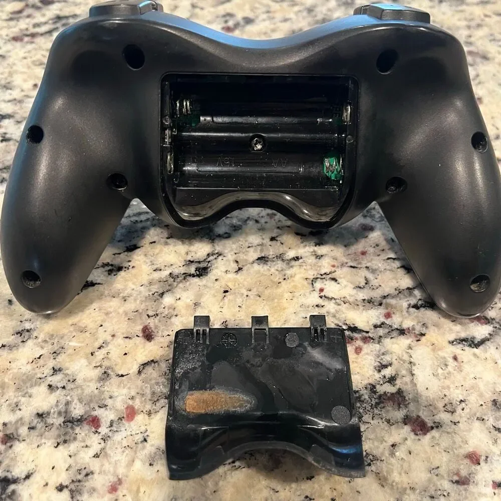 Logitech Cordless Action Wireless Controller PS2 PlayStation 2 Black OEM